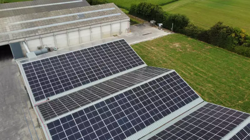 Batterijen en zonnepanelen-bouw-technics-3 - 